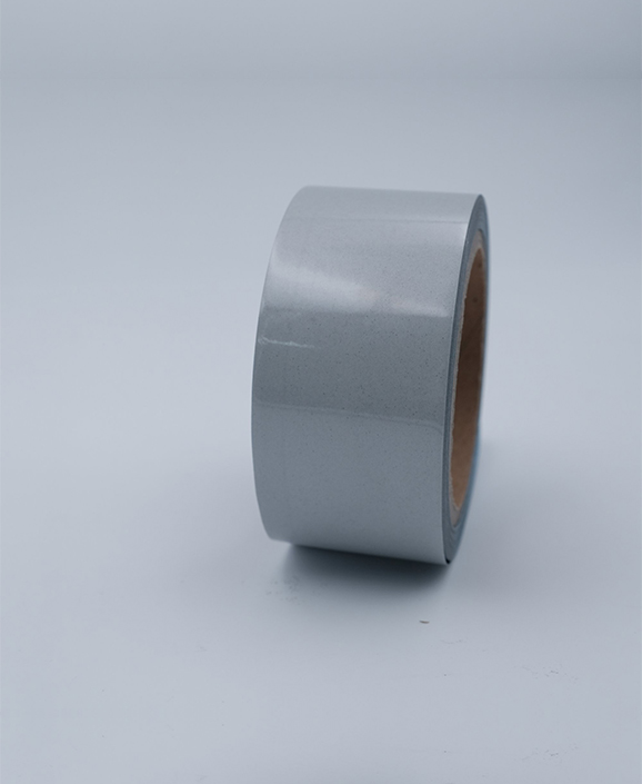 HT-H42-0211-FRW50 Fire retardance silver-light reflective heat transfer vinyl